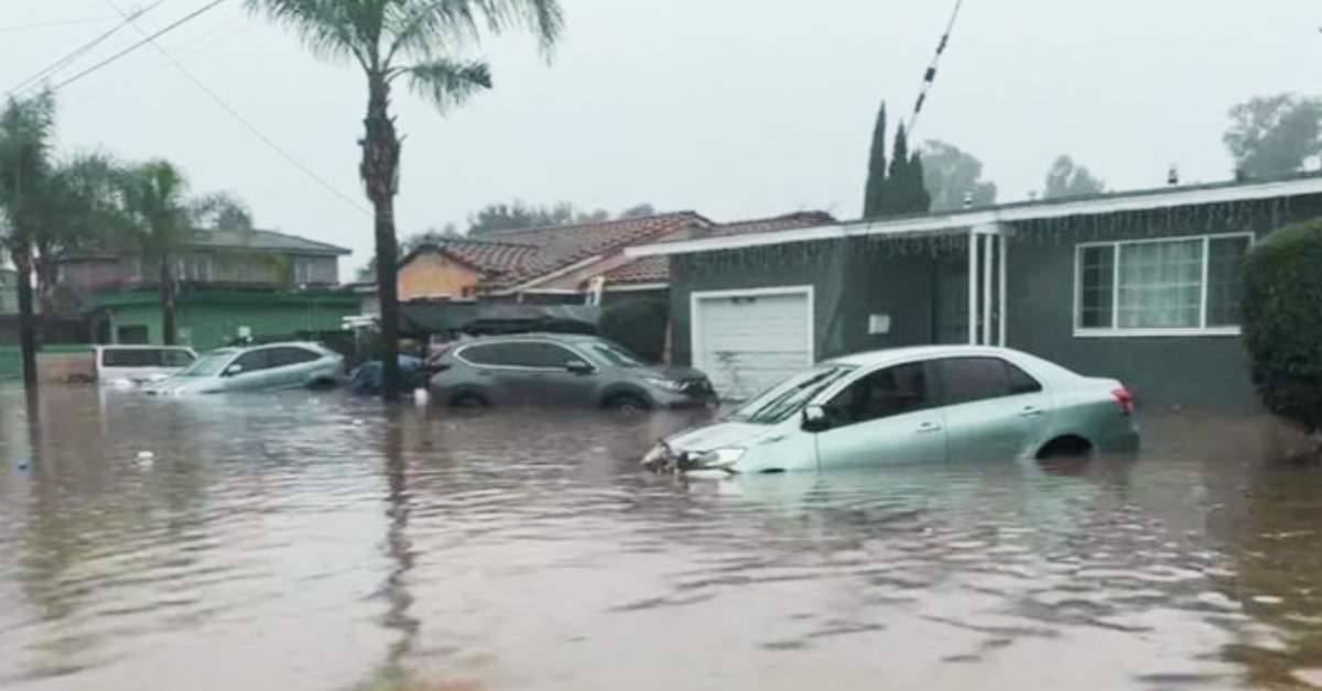 Emergency Declared in San Diego Residents Struggle Amidst Heavy Rainfall