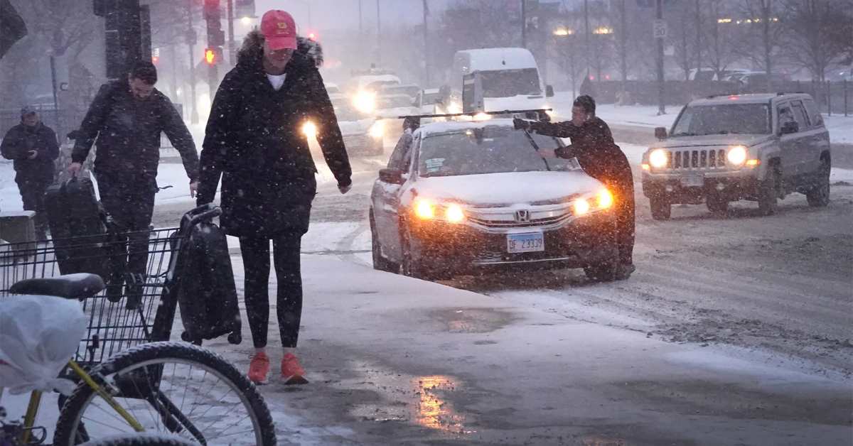 New York City Snowfall Report Governor Declares Motor Vehicle Sites Closure